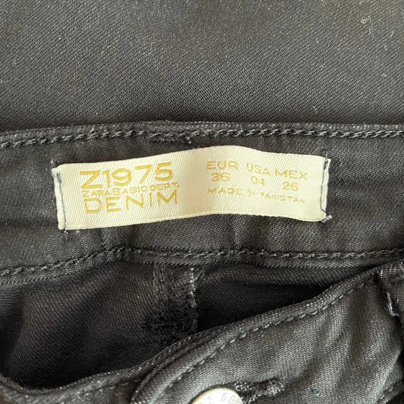 Zara Basic Z1975 Black Low Rise Frayed Ankle Skinny Jeans 4 Women’s - Picture 8 of 9